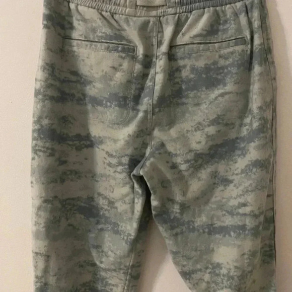 Athleta Women's Farallon Printed Jogger Athletic Pants - Picture 3 of 5